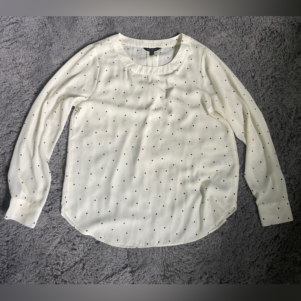 NWOT Banana Republic Cream with Black Dots Print Blouse